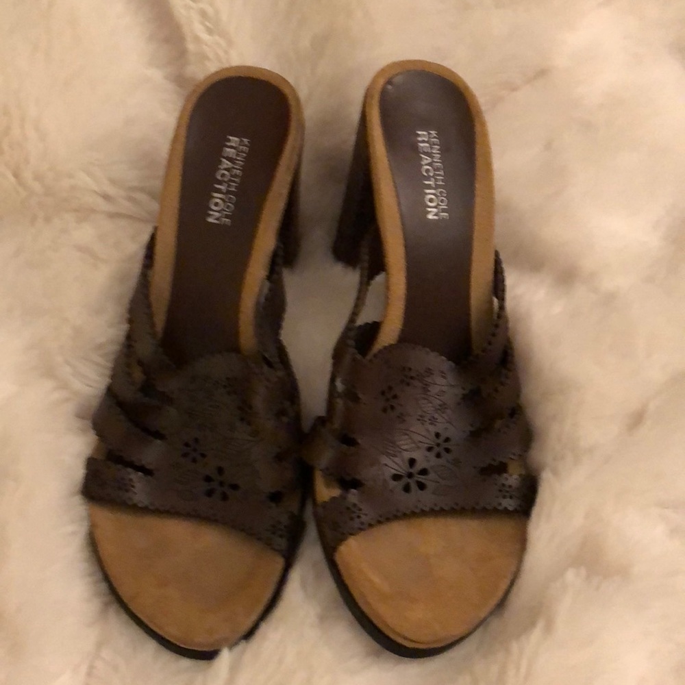 Kenneth Cole Reaction sandals
